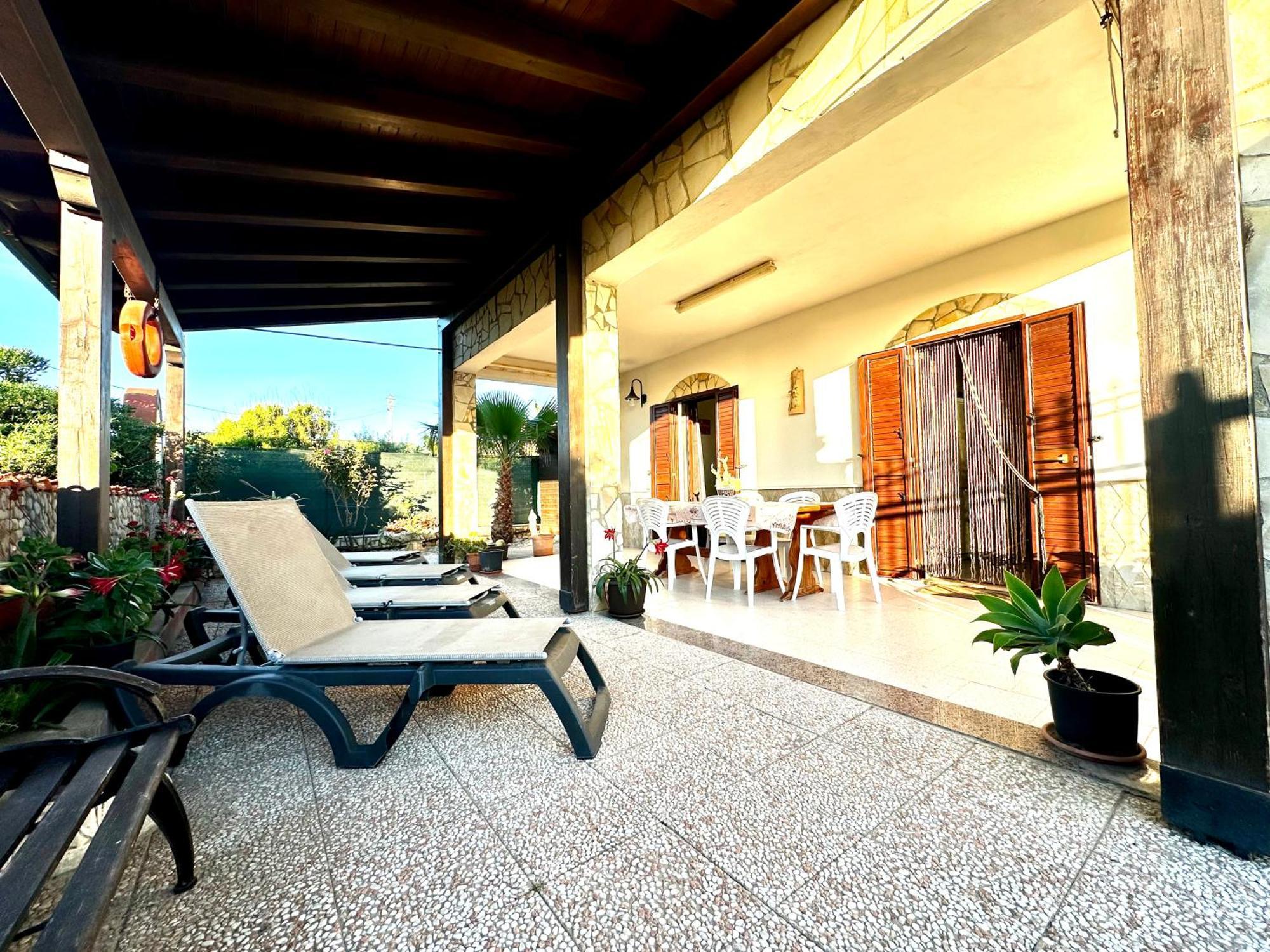 Casa del Sole Campofelice Di Roccella Exterior foto